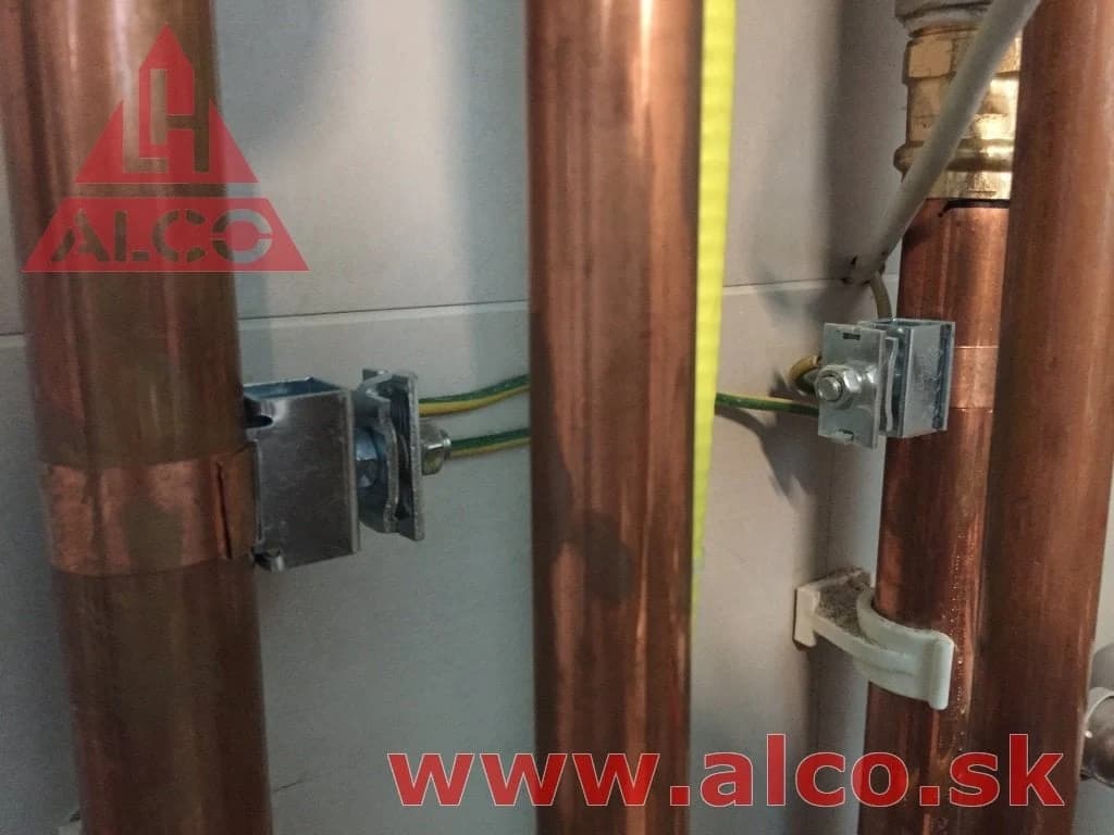 Uzemnenie na medených rúrach – elektroinštalácia rodinný dom. ALCO.SK.