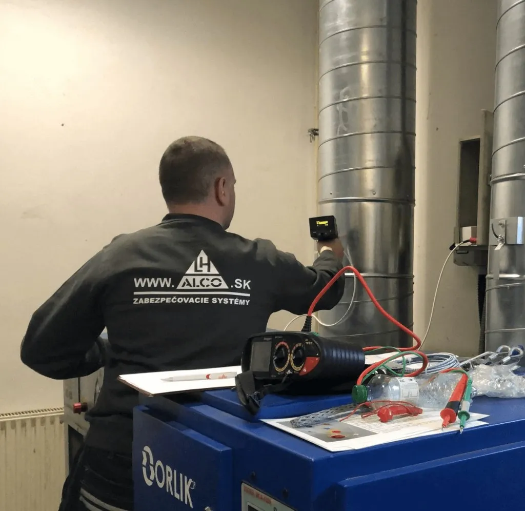 Technik ALCO pri odbornej revízii elektrických zariadení (revízie)